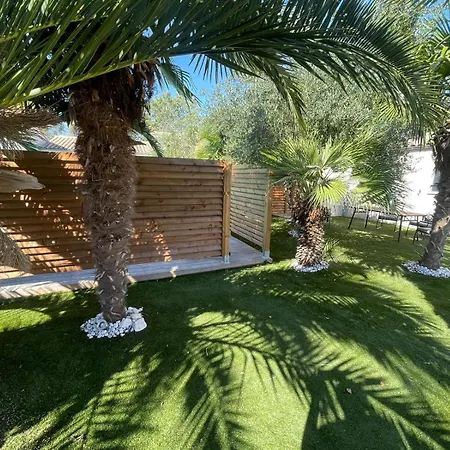 Vila De Luxe Avec Piscine